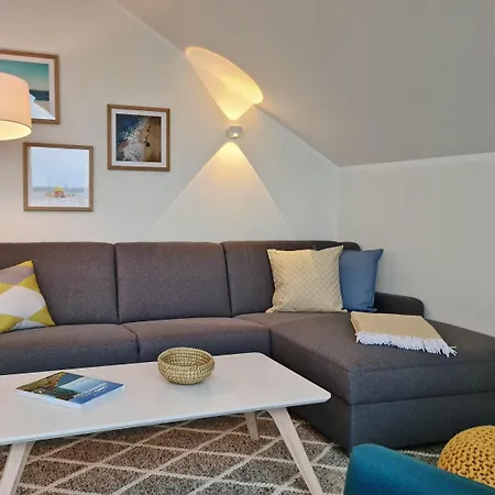Meeresblick Pier 28 H2 We 28 Апартаменты Ховахт